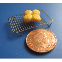 Cake Rack Rectangular with Bread Rolls